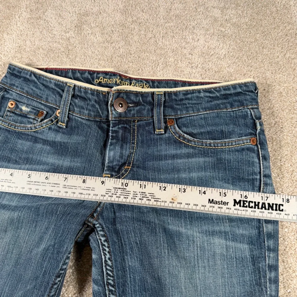 American Eagle Hipster Jeans Womens 2 Regular Blue Low Rise Bootcut Worn Hems - Picture 10 of 11